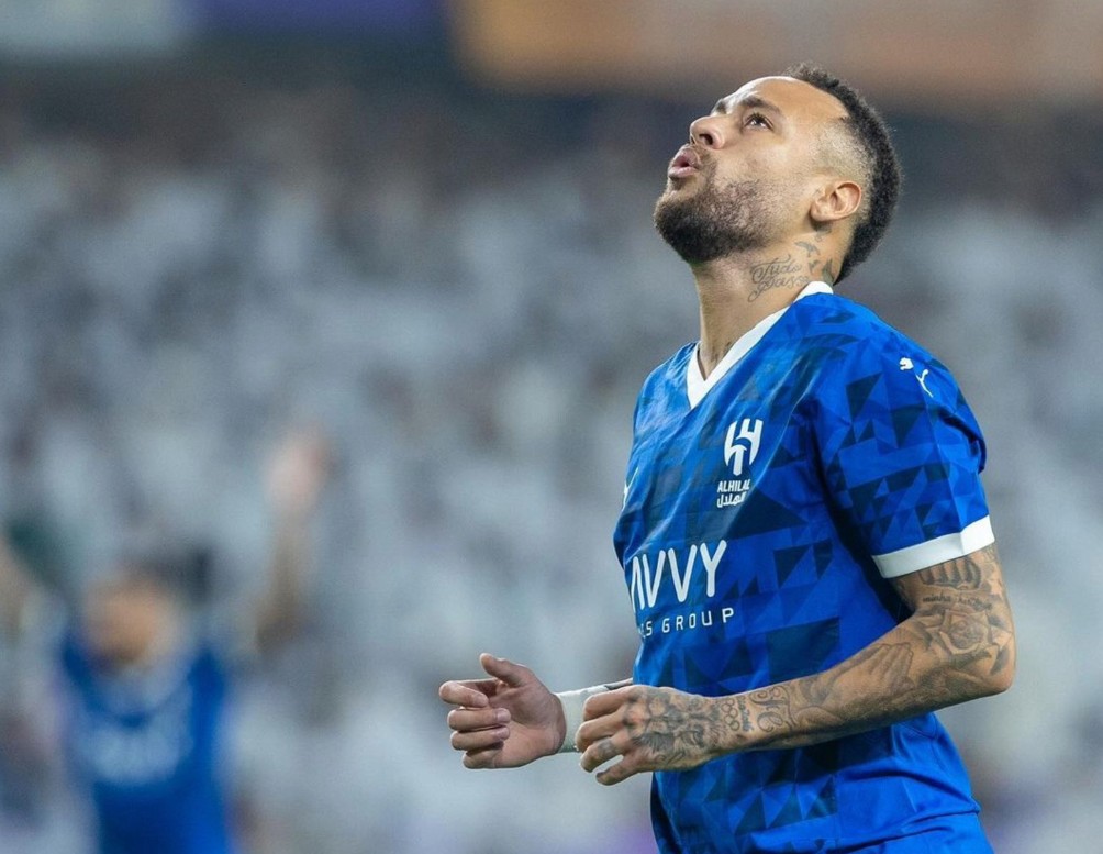 进攻和紧密 进攻和紧密