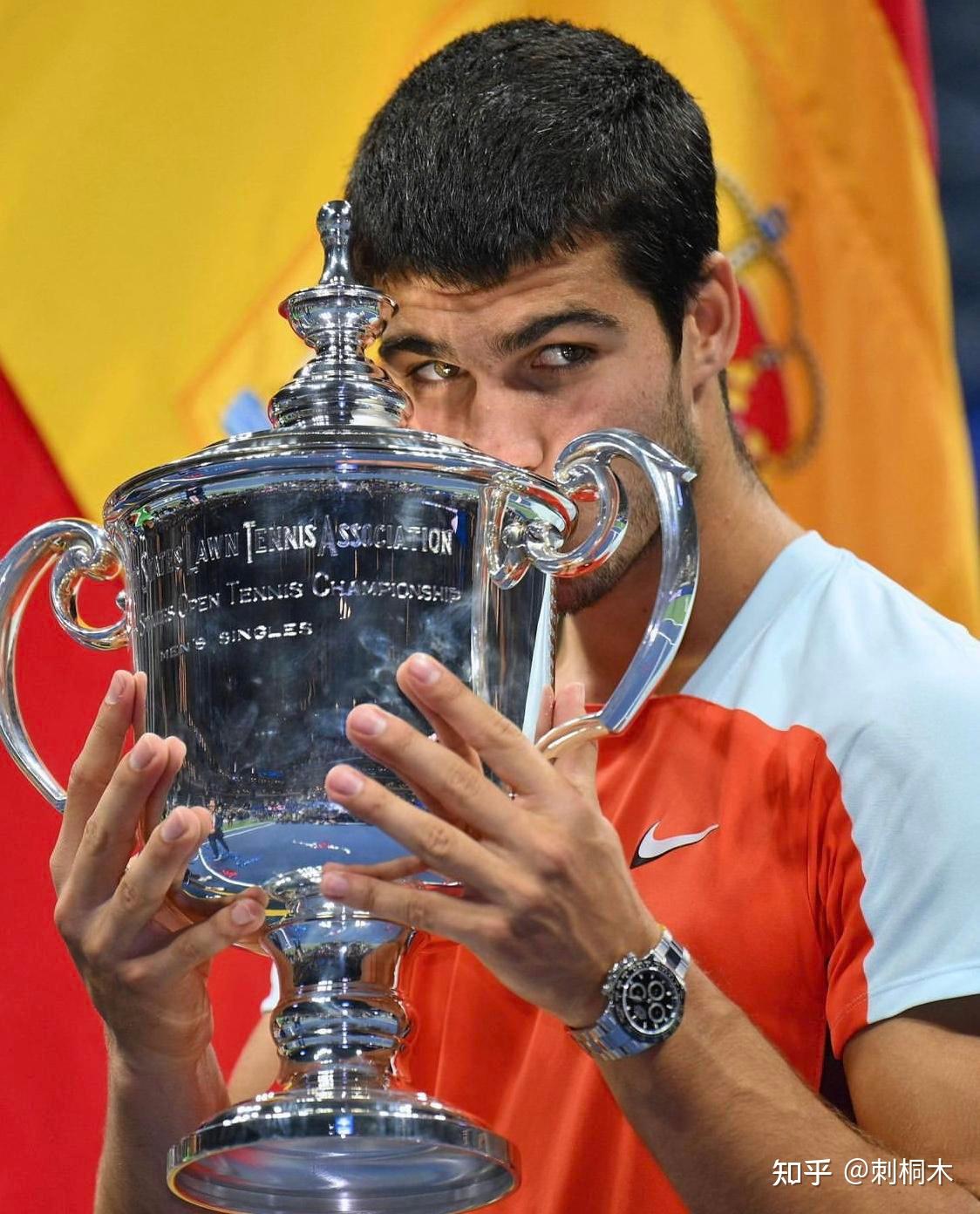 他不仅能背 他不仅能背